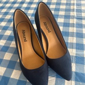 Navy Blue Suede Chunky Heel Pumps